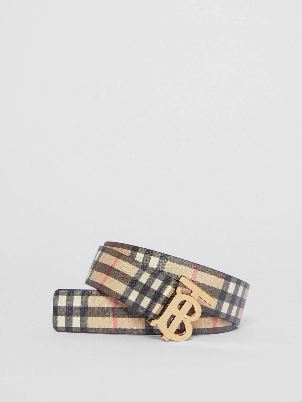 💜 BURBERRY 💜
💜*Super Master*💜
💜*For Man*💜
320 dhs💛

Zain160
♥️♥️♥️