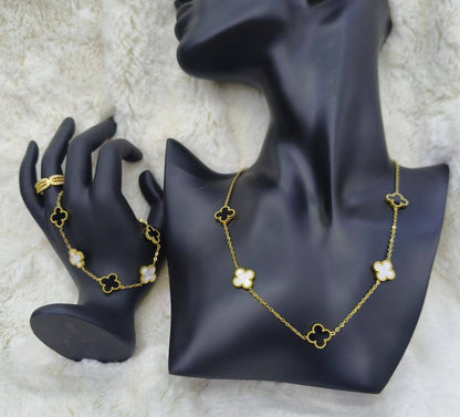 VCA  
neckless and breslet 

45 dhs🇦🇪🇦🇪

Zain25
♥️♥️♥️