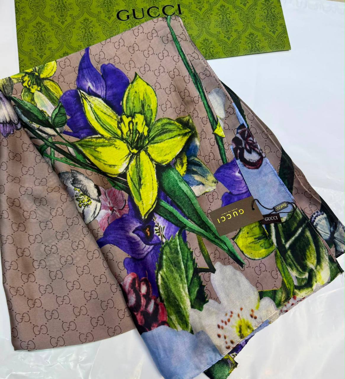 silk scarf 
40 dhs

Zain93
♥️♥️♥️