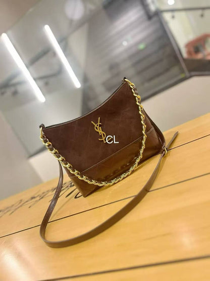 YSL
105 dhs❤️

Zain143
♥️♥️♥️