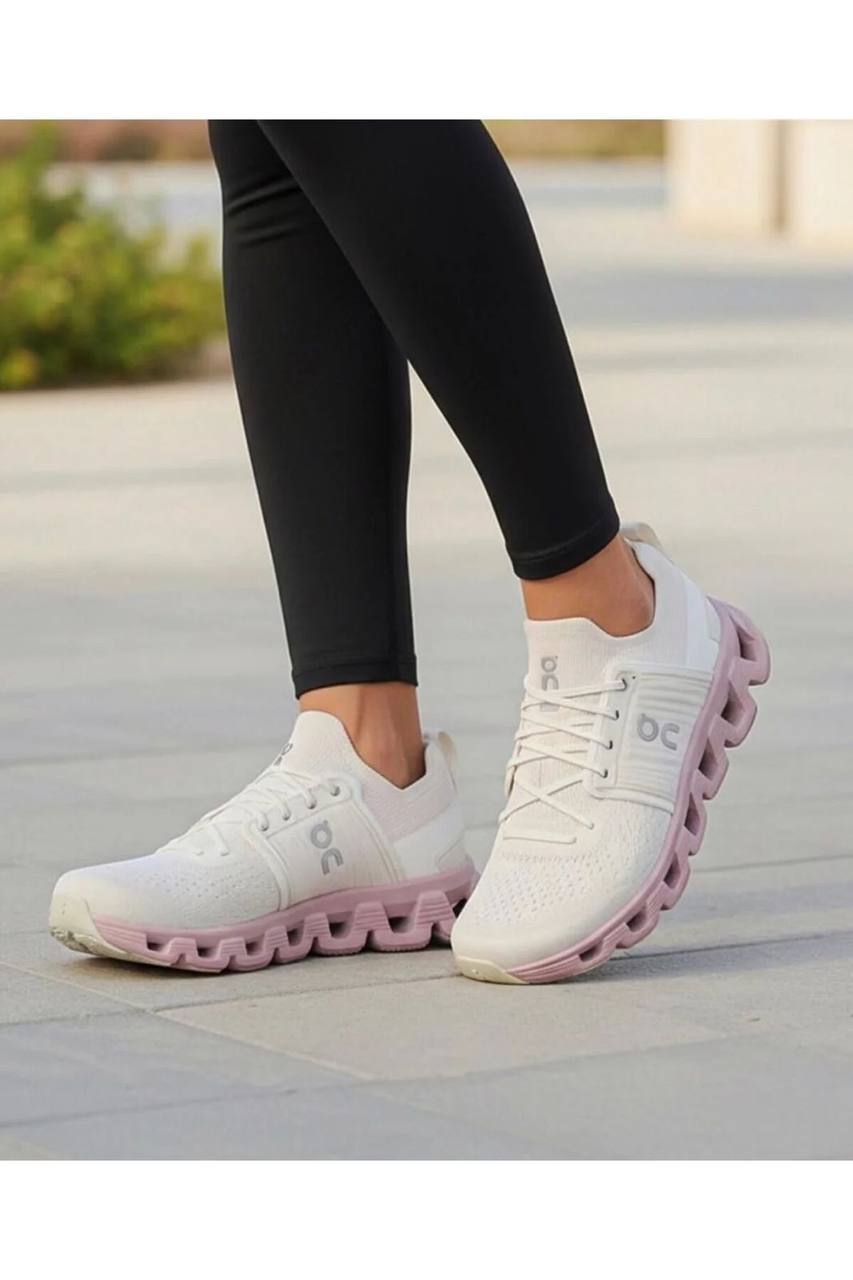 On Cloudswift 4 Pearl/Mauve 🧡
NEW ARRIVALS 😇
36-43 AVAILABLE 🤩
220 dhs💛

Zain242
♥️♥️♥️