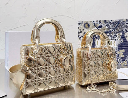 Dior

For Price 👇 WhatsApp✅
0568585901 
0507557372
0552275751 Owner Zain 👌

Zain192
♥️♥️♥️