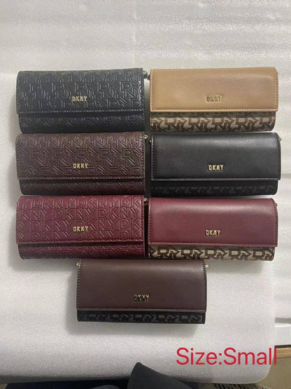Bags 
85 dhs✅
with box
🎁🎁🎁

size big      20cm
size small  19cm

Zain26
♥️♥️♥️
