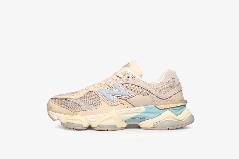NB
Size 40 to 45 
140 dhs✅

Zain183
♥️♥️♥️
