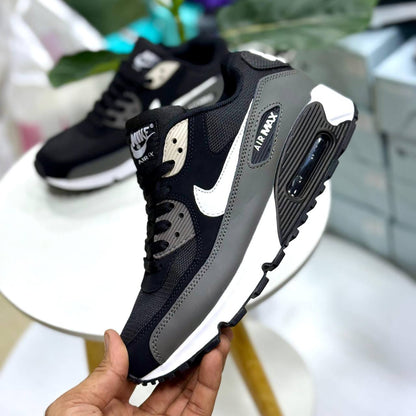 Airmax

100 dhs🇦🇪🇦🇪

40 to 45

Zain27
♥️♥️♥️