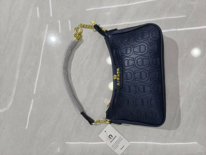Aigner
90 dhs🪙🌨️

With box
♥️♥️♥️

Size27cm

Zain138
♥️♥️♥️