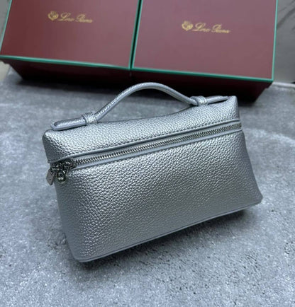 Loro Piana
withbox 
85 dhs🇦🇪🇦🇪

Zain143
♥️♥️♥️