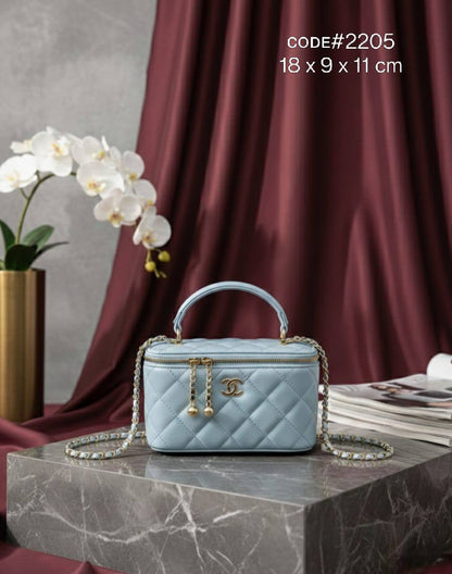 Chanel ᴠᴀɴɪᴛʏ ʙᴀɢ
ᴄʜᴀɪɴ ᴄʀᴏss ʙᴏᴅʏ ʙᴀɢ
ᴡɪᴛʜ ᴄɪʀᴄʟᴇ ᴄʜᴀɪɴ ʟᴏᴄᴋ
ɢᴏʟᴅ ʜᴀʀᴅᴡᴀʀᴇ
ᴄʜᴀɪɴ ʙᴇʟᴛ sᴛʀᴀᴘ 
sɪᴢᴇ: 18 cm
ᴡɪᴛʜ BOX
🎁🎁🎁

70 dhs✅

Zain31
♥️♥️♥️