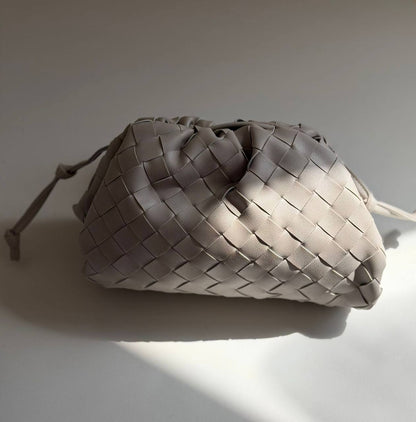 Bottega
Master
220 dhs✅

Zain134
♥️♥️♥️