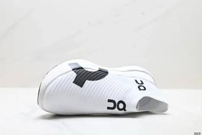 On Cloudboom strike white ⚪️
NEW ARRIVALS 🤩
40-45 AVAILABLE 😇
190 dhs🇦🇪🇦🇪

Zain242
♥️♥️♥️