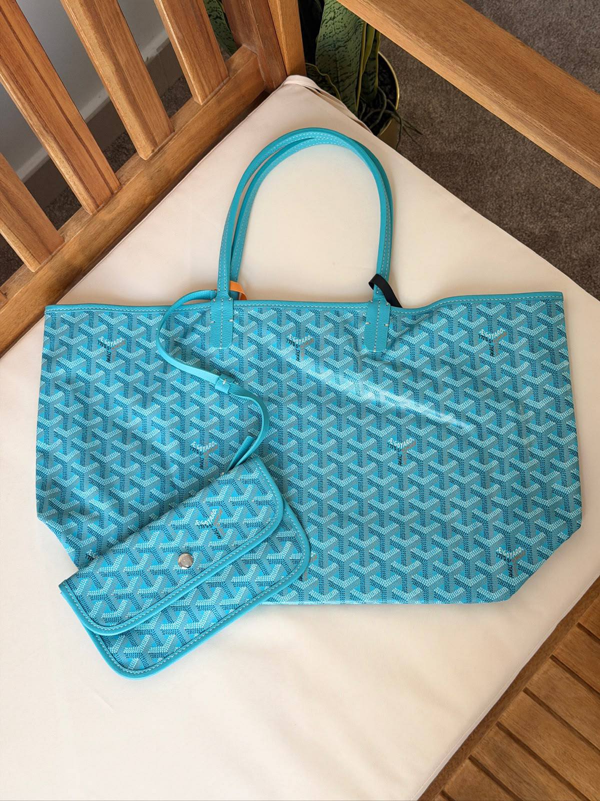 GOYARD💫
Super Master Quality⚡️
Size PM

For Price 👇 WhatsApp✅
0568585901 
0507557372
0552275751 Owner Zain 👌

Zain321
♥️♥️♥️