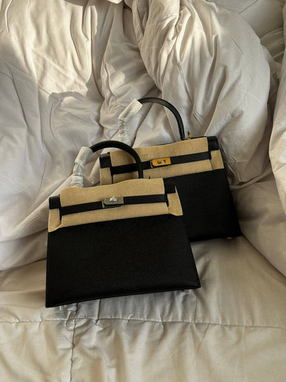HERMES
KELLY 25 👌🏻
HANDMADE ✅
For Price 👇 WTSP Text Zain 0568585901

ZainShop
♥️♥️♥️