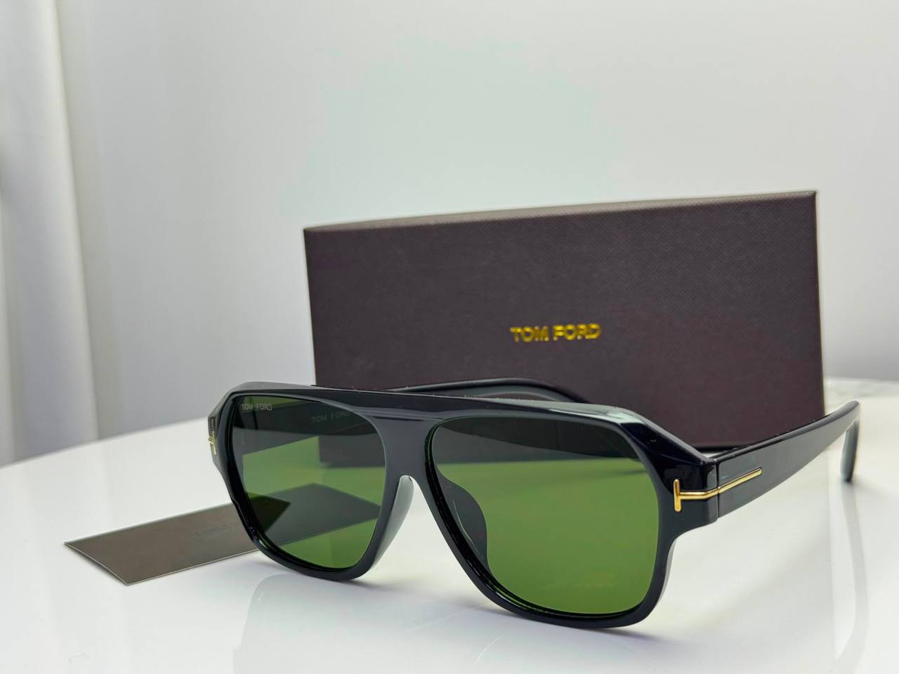 TomFord

55 DHS🇦🇪🇦🇪🇦🇪

Good quality 

Zain182
♥️♥️♥️