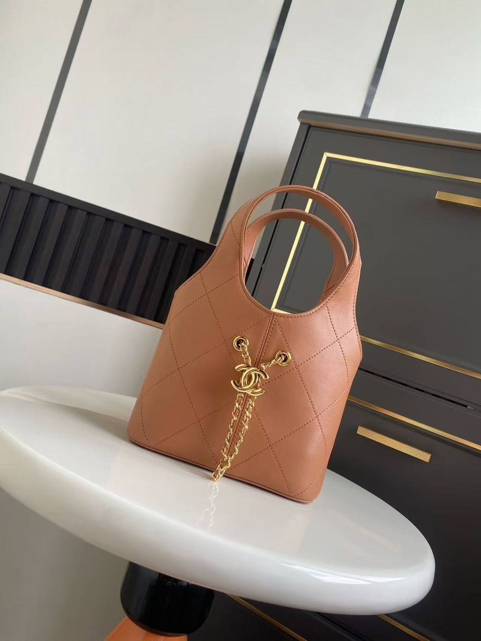 Chanel
Master🌺🌺
19cm🫶🏼🫶🏼 
330 dhs✅

Zain297
♥️♥️♥️