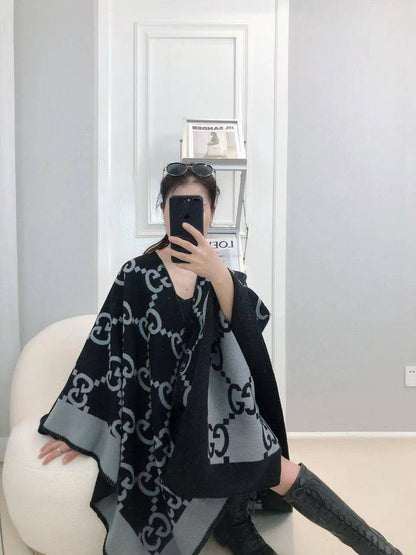 For winter big scarf 🛍️🧚‍♀️🧚‍♀️
Free size 
150 dhs🪙
Master Good pualiit

Zain231
♥️♥️♥️
