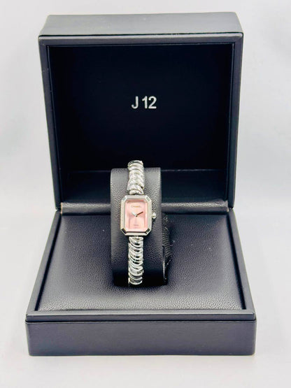 Chanel Ladies
*New arrival*🔥
55 dhs✅

Zain08
♥️♥️♥️