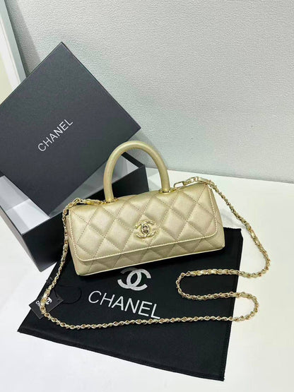 Chanel

100 dhs🇦🇪🇦🇪🇦🇪

Withbox
Zain143
♥️♥️♥️