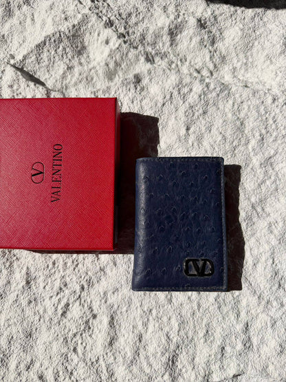 Valentino
Wallet 
60 dhs❣️

Zain33
♥️♥️♥️