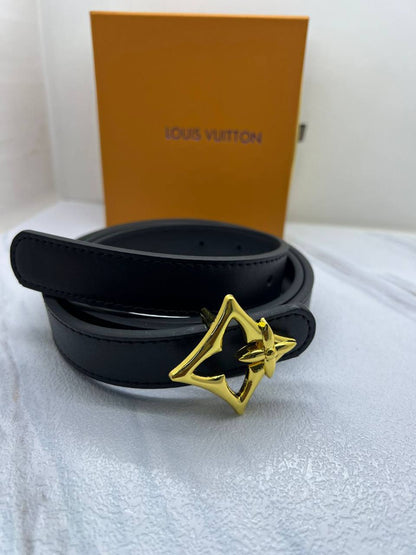 Belts 

50 dhs✅

with box
🎁🎁🎁

Zain182
♥️♥️♥️