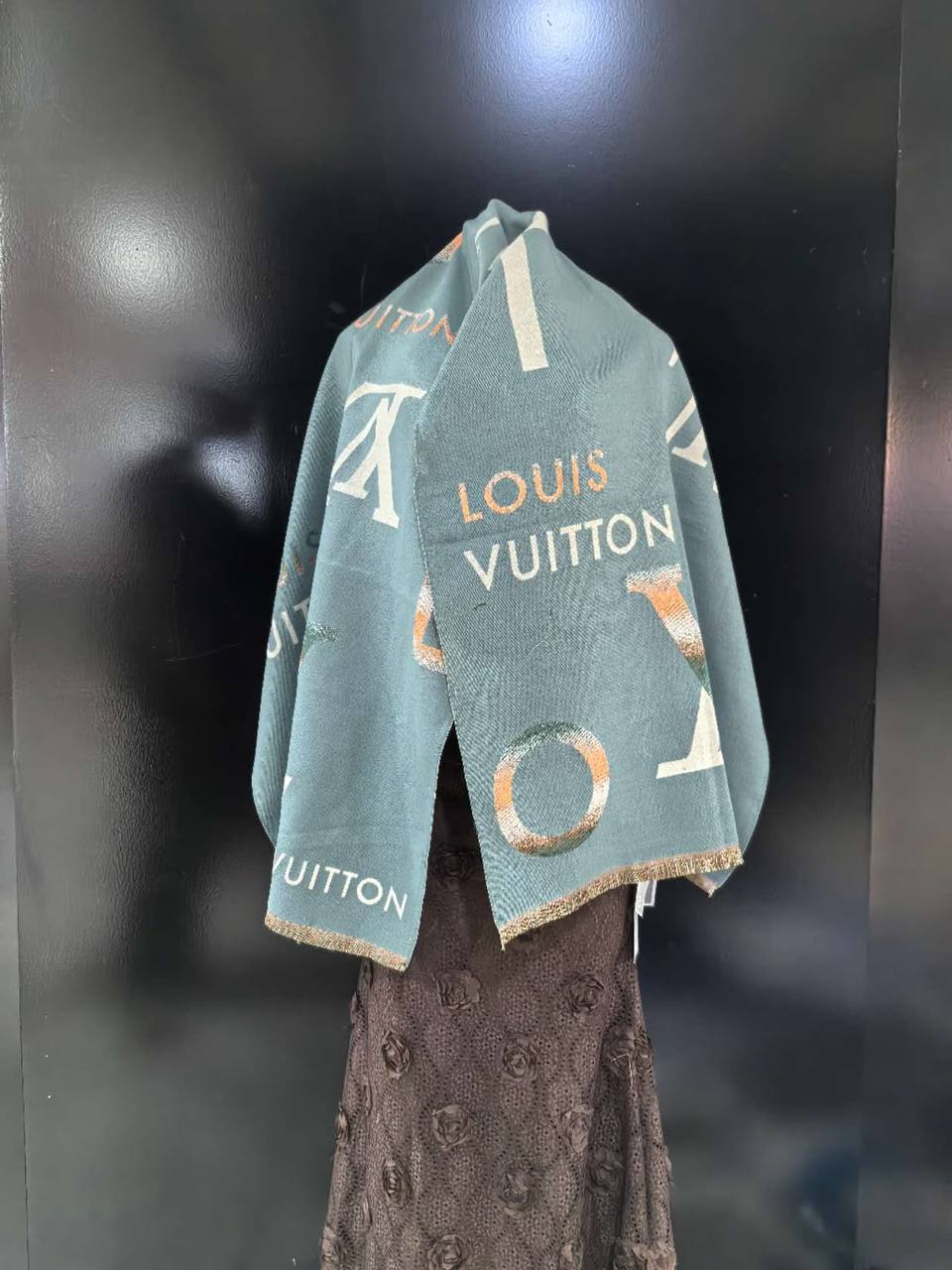 Good quality 
Scarf 
45 dhs🇦🇪🇦🇪

Zain295
♥️♥️♥️