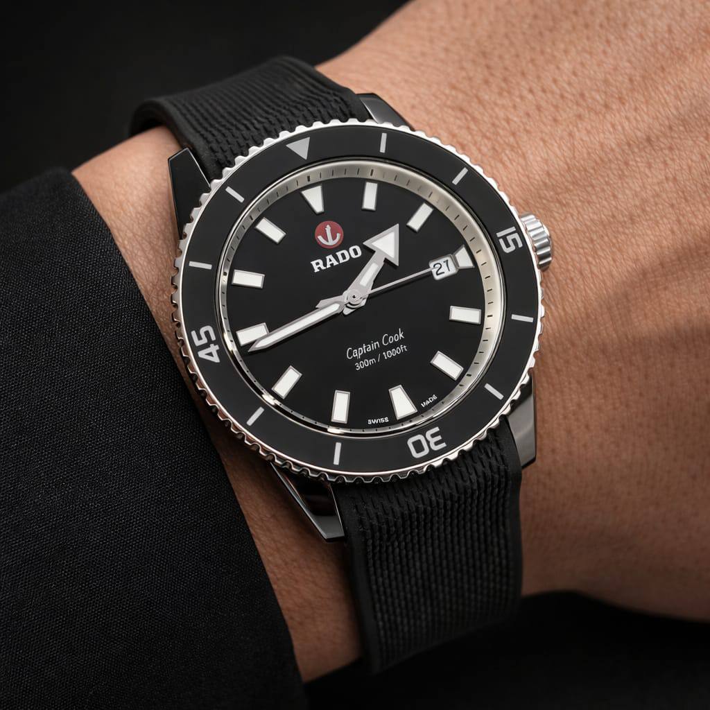 Rado Captain Cook watch for men good quality 
260 dhs👑
automatic

Zain59
♥️♥️♥️