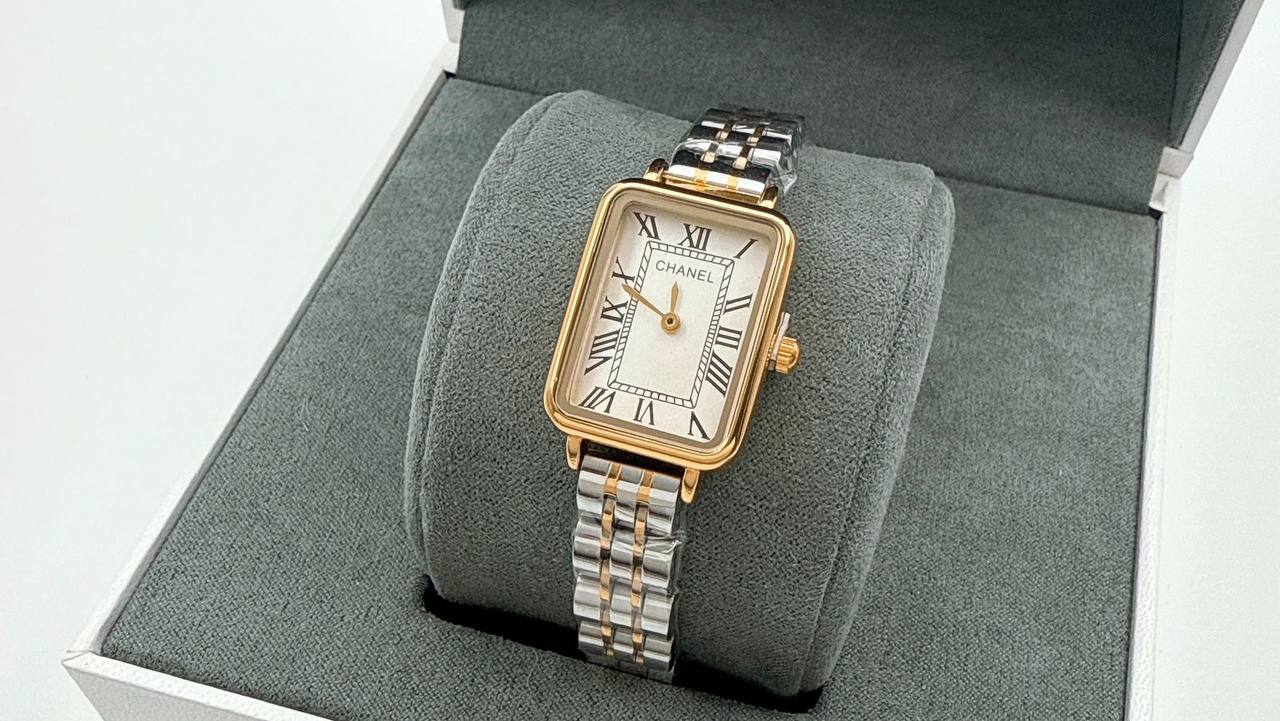 New ladies watch’s
60 dhs🪙💚

Zain45
♥️♥️♥️