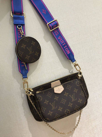 LV

Best quality 
with box
105 dhs🇦🇪🇦🇪


size 24CM


Zain290
♥️♥️♥️