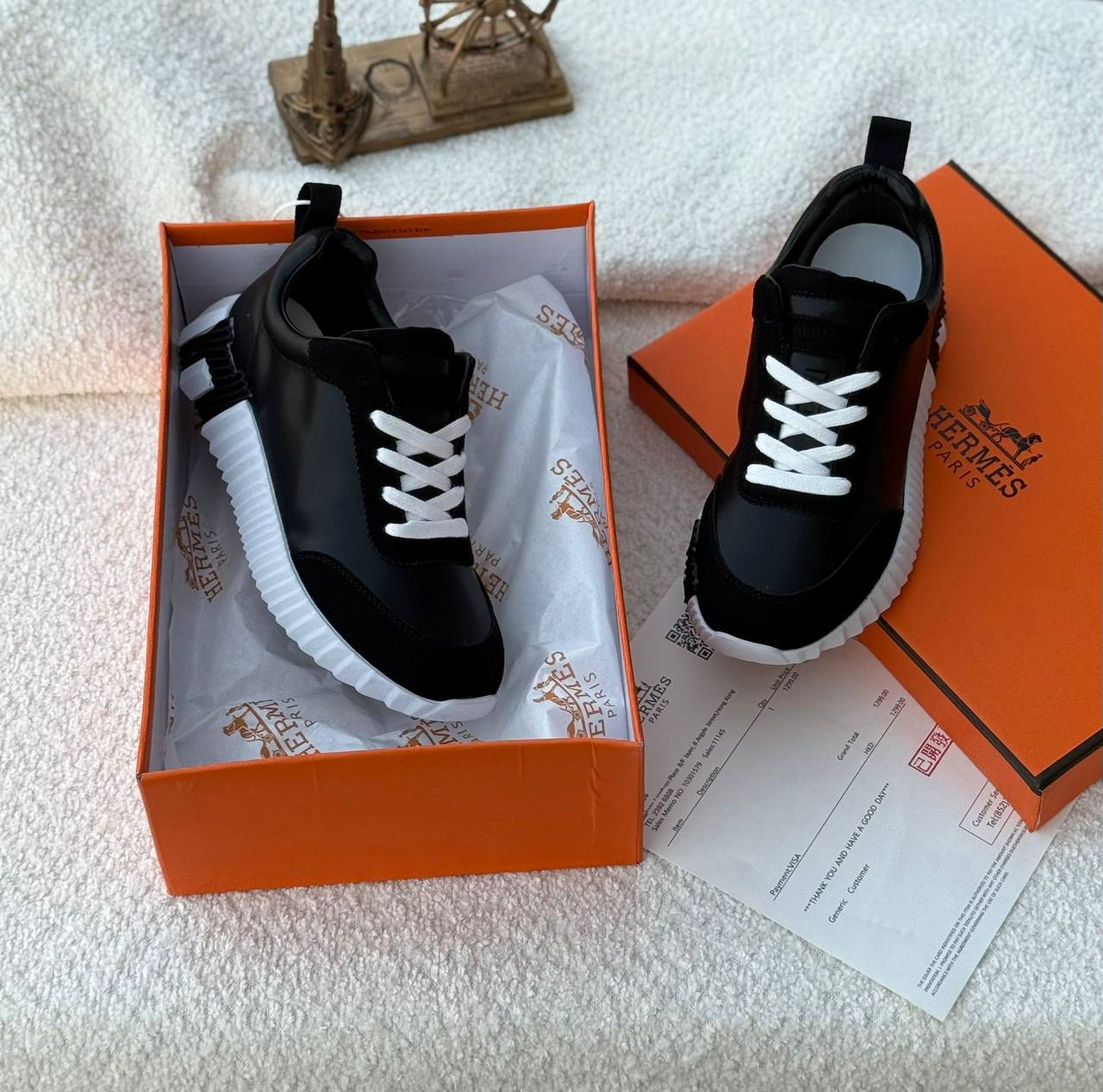 Hermes 
Size 40 to 45 
140 dhs🪙🌨️

Zain80
♥️♥️♥️