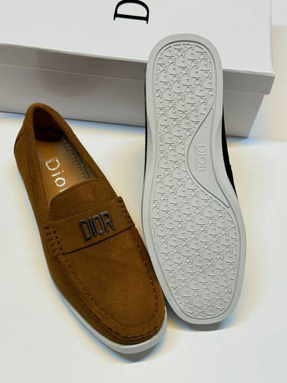 NEW CAME😍
DIOR SHOES
GOOD QUALITY
125 dhs✅
Size 39 TO 45

Zain40
♥️♥️♥️