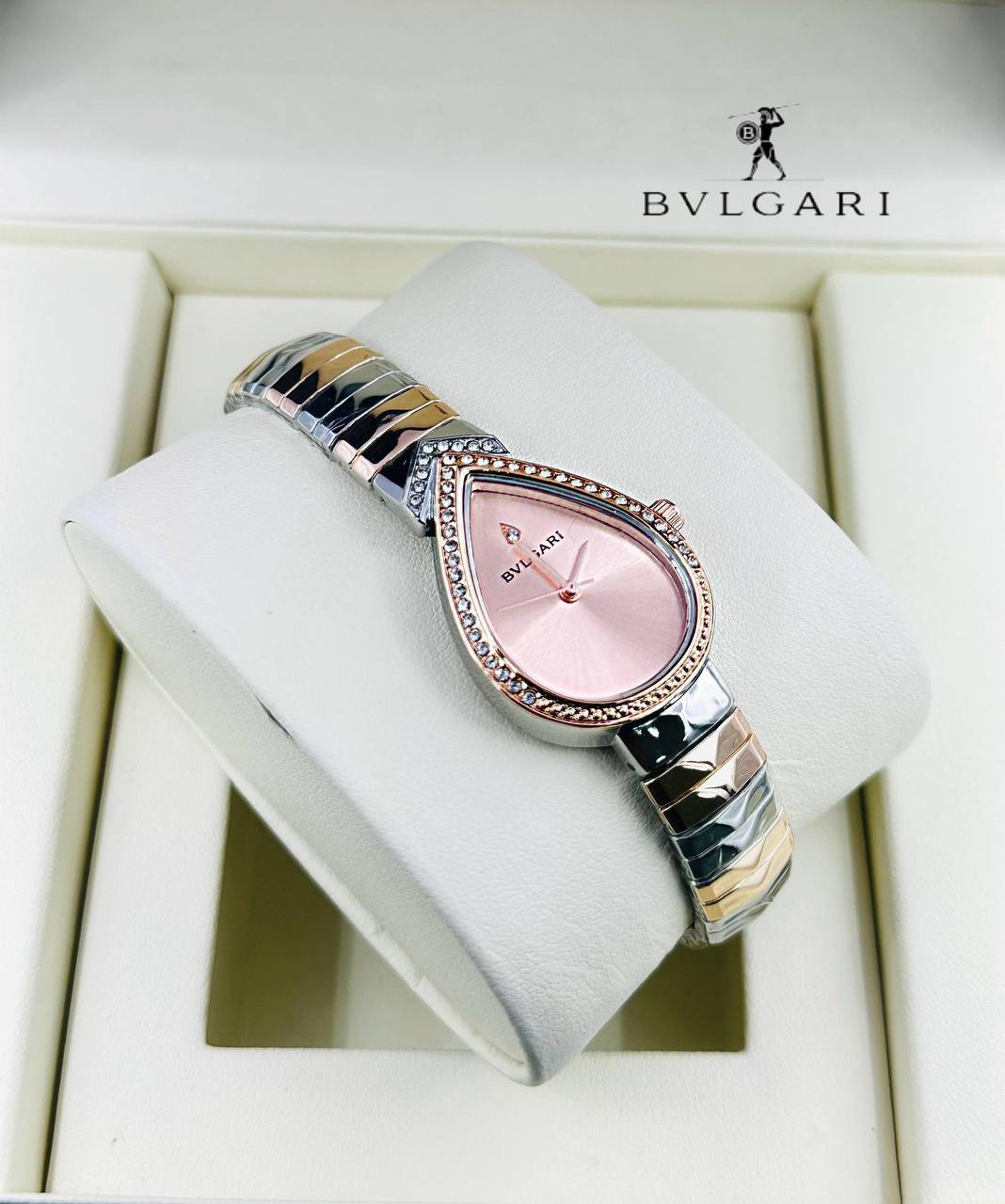 Bvlgari ladies
55 dhs🪙💕

Zain29
♥️♥️♥️