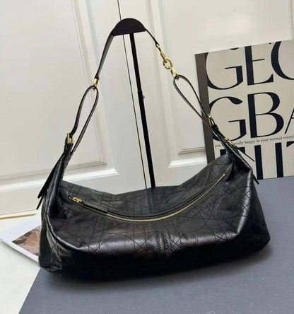 DIOR  
GOOD QUALITY
100 dhs✅

Zain295
♥️♥️♥️