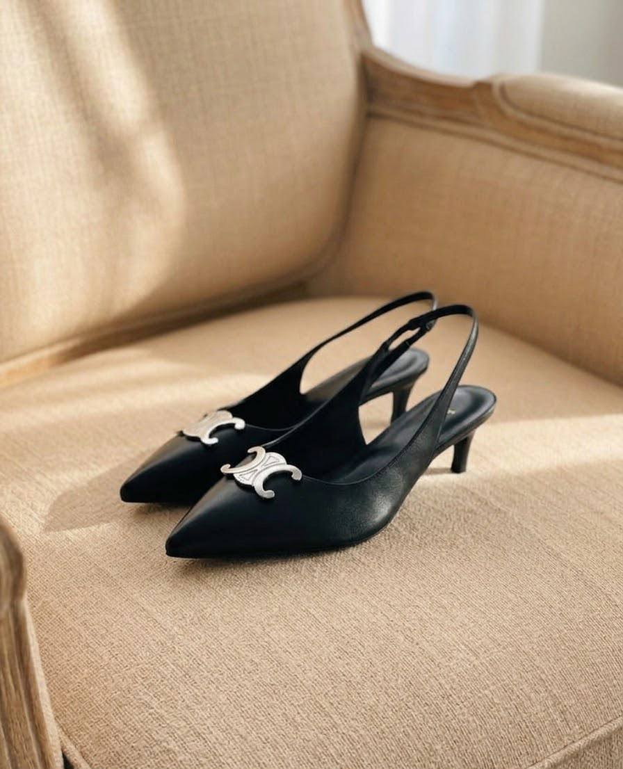 CELINE
QUALITY: SUPER MASTER 
430 dhs🇦🇪🇦🇪

Zain319
♥️♥️♥️