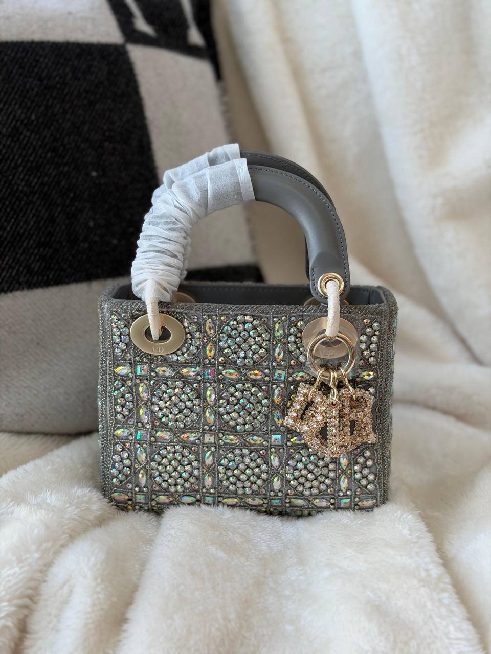𝑵𝒆𝒘 𝑪𝒐𝒍𝒍𝒆𝒄𝒕𝒊𝒐𝒏
𝑫𝒊𝒐𝒓
𝑽𝒊𝒑 𝑸𝒖𝒂𝒍𝒊𝒕𝒚
17𝒄𝒎
For Price 👇 WTSP Text Zain 0568585901

Zain257
♥️♥️♥️
