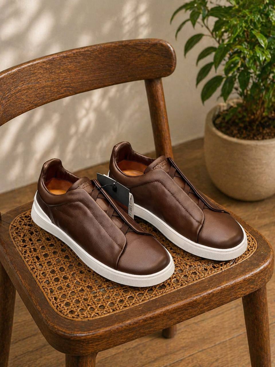 ZEGNA SHOES FOR MEN MASTER QUALITY

350 dhs✅

*SIZE : 40-41-42-43-44-45-46*

Zain58
♥️♥️♥️
