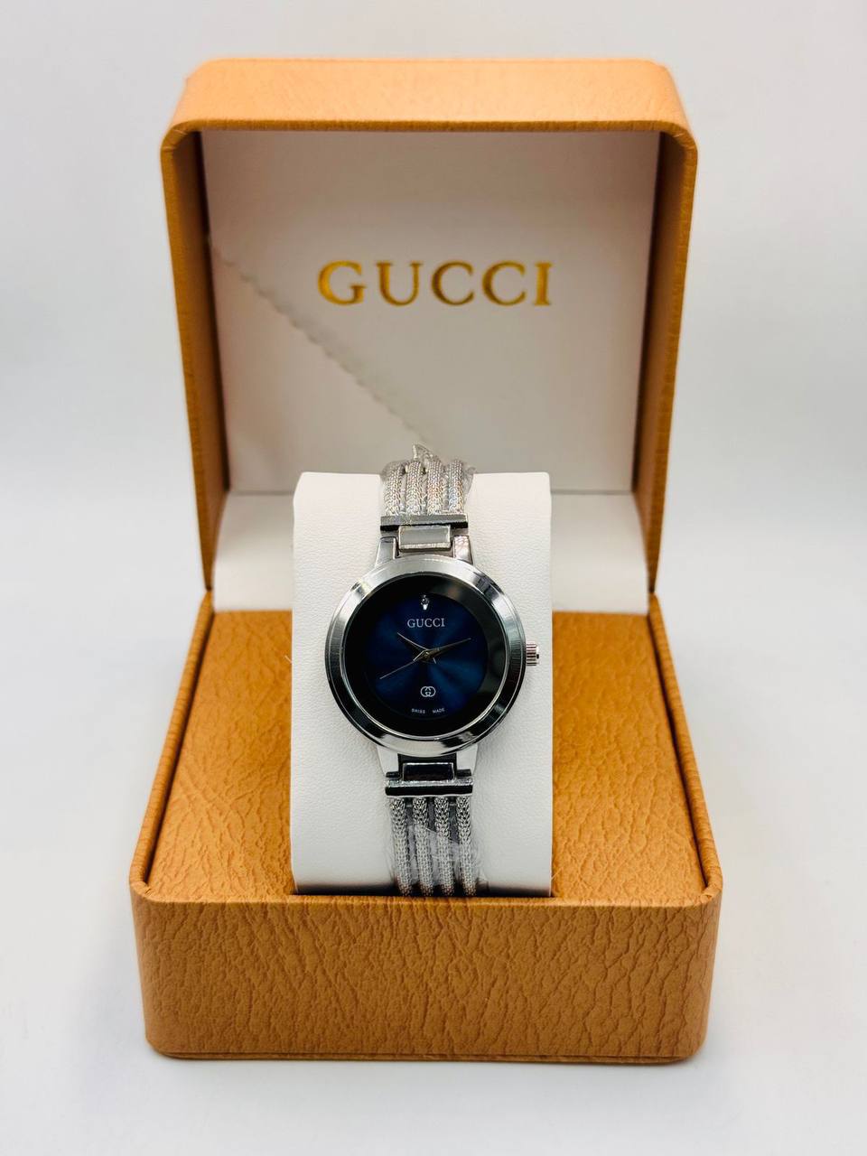 Gucci ladies
55 dhs✅

Zain08
♥️♥️♥️