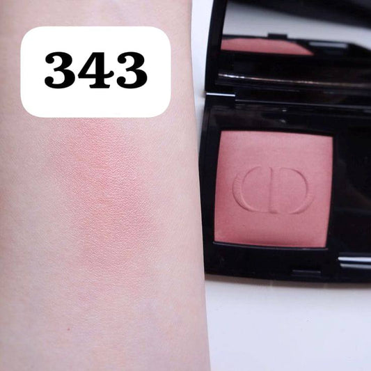 Dior Master
45 dhs✅

Zain36
♥️♥️♥️
