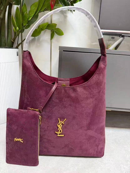 ❤️ Ysl 2 in 1
1️⃣ First quality 
Size : 42 * 39cm
95 dhs🌺

Zain115
♥️♥️♥️