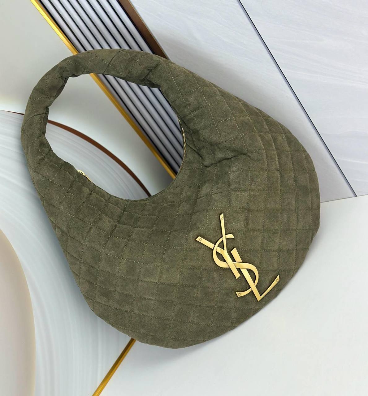 YSL Master
320 dhs🪙🌺
#43cm

Zain228
♥️♥️♥️
