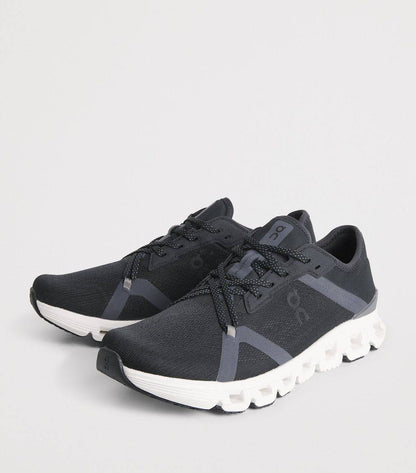 ON Cloud X 4 AD ‘Black and white’ 🖤🤍
36-45 AVAILABLE 
220 dhs🇦🇪

Zain242
♥️♥️♥️