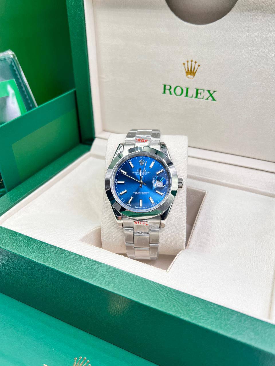 Rolex
High Quality
180 dhs✅

Zain85
♥️♥️♥️
