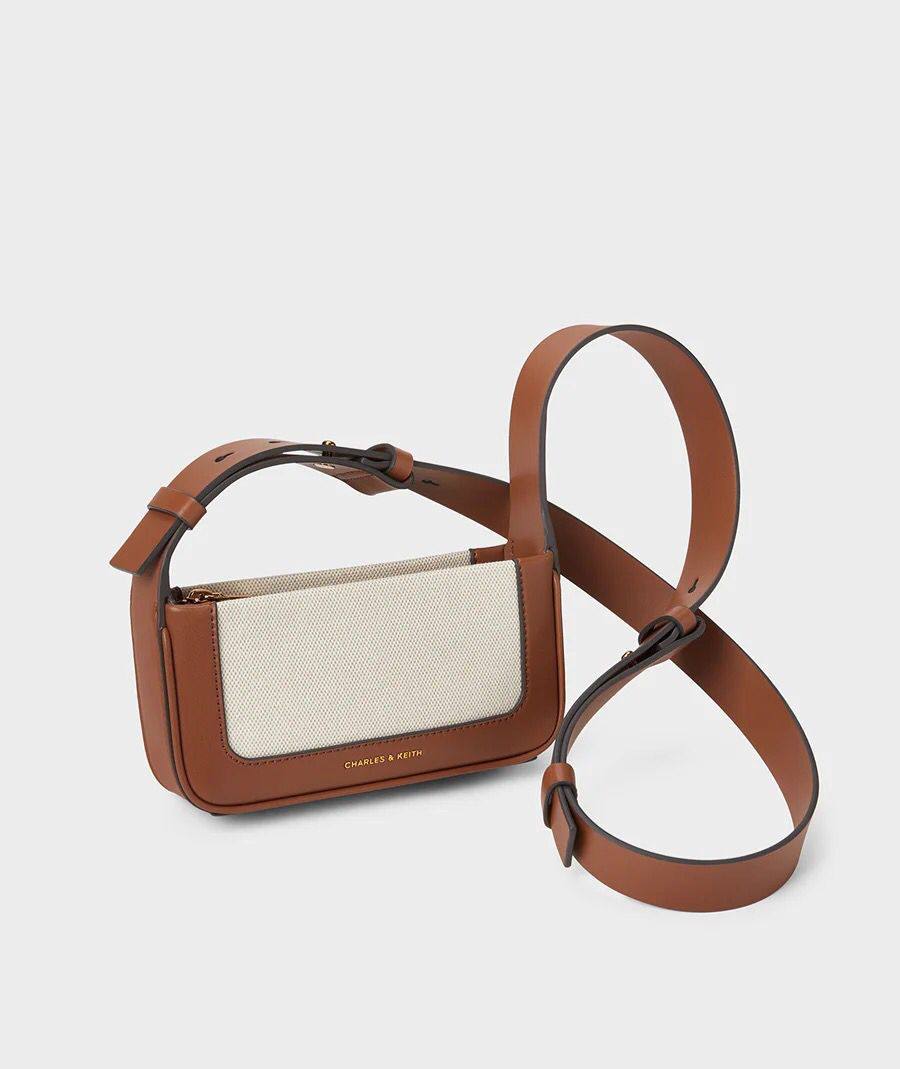 CK
90 dhs🪙🖤
Size: 21×11×5

With box
🎁🎁🎁

High quality

Zain07
♥️♥️♥️