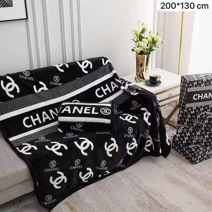 🏡 Air conditioning blanket
Good quality + 🎁
Size : 130 * 200 cm
75 dhs✅
with box 🎁

Zain115
♥️♥️♥️