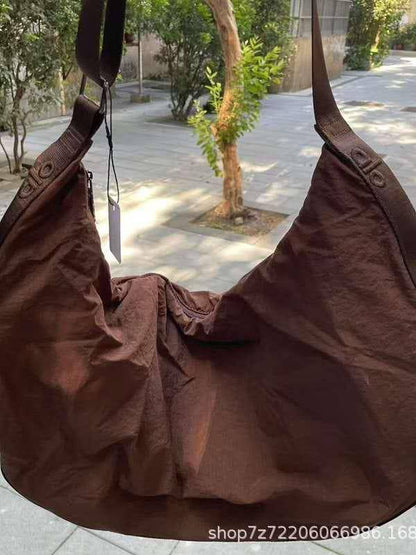 NEW CAME
ALO BAG
GOOD QUALITY
80 DHS💓

Zain40
♥️♥️♥️