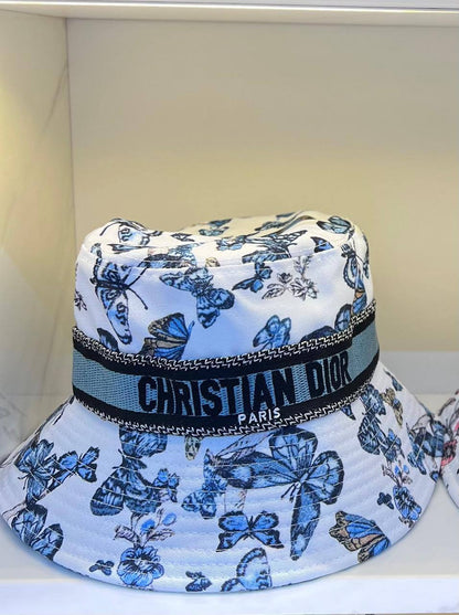 BUCKET HAT 

FREE SIZE 
70 dhs🇦🇪🇦🇪🇦🇪

Zain88
♥️♥️♥️