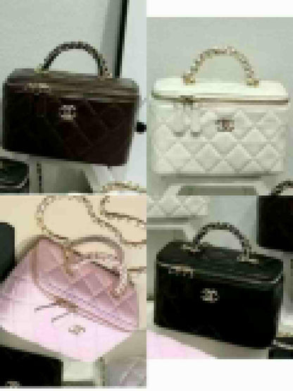Chanel
19*12*9 cm

With box
🎁🎁🎁

95 dhs🪙🌨️

Zain17
♥️♥️♥️