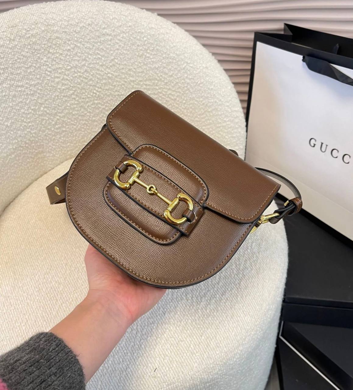 GUCCI 
GOOD QUALITY

 WITH BOX 
🎁🎁🎁

90 dhs✅

Zain39
♥️♥️♥️