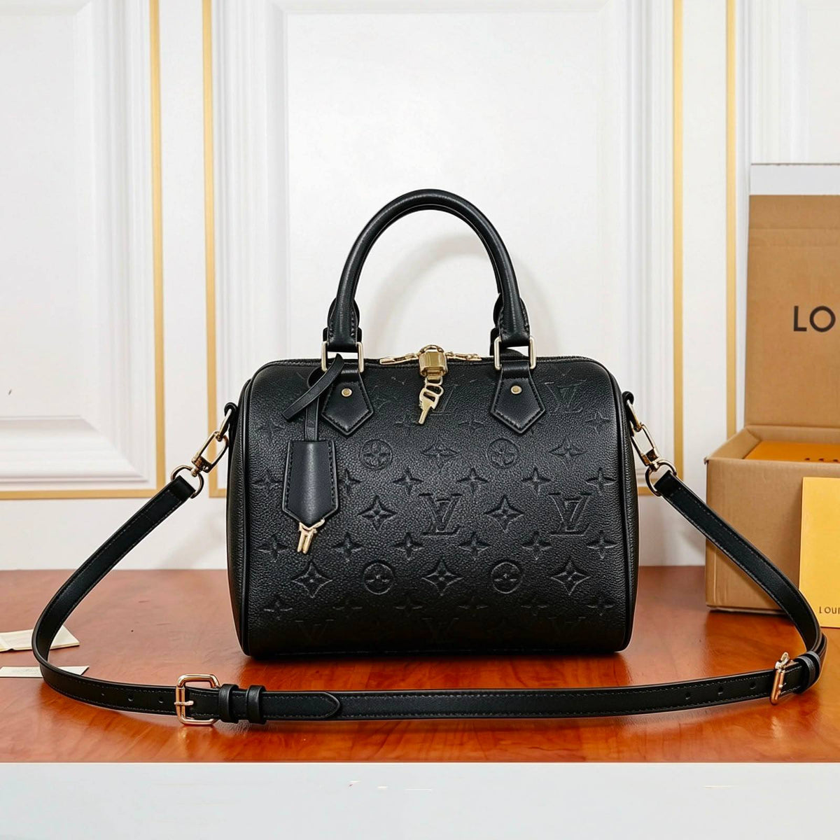 LV

SPEEDY 
NEW CAME 25CM ,

GOOD QUALITY 

WITH BOX 
100 dhs🇦🇪🇦🇪🇦🇪

Zain39
Zain295
♥️♥️♥️
