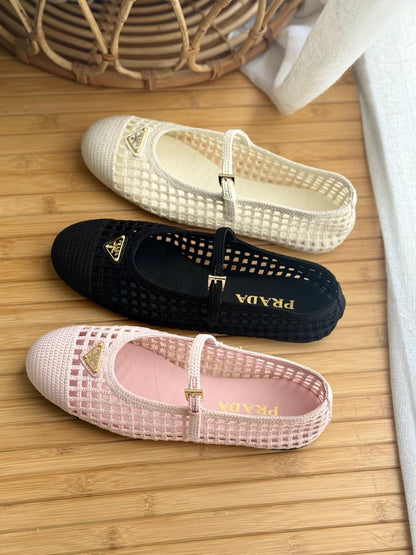 Prada
Super Master
𝗦𝗶𝘇𝗲 𝟯𝟲 𝘁𝗼𝗼 𝟰𝟭 
450 dhs💓

Zain303
♥️♥️♥️