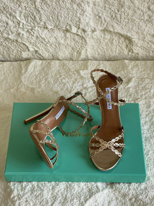 AQUAZZURA
SuperMaster Quality 💯
450 dhs🇦🇪
Size: 36-41💥

Zain198
Zain171
♥️♥️♥️