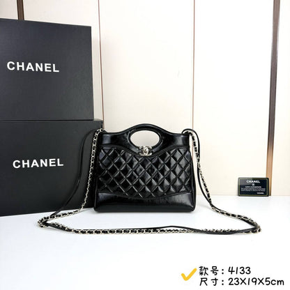 Chanel 
Master
270 dhs💓
#23cm
#with box💕💕🥳

with Double Box🗃️

Zain228
♥️♥️♥️